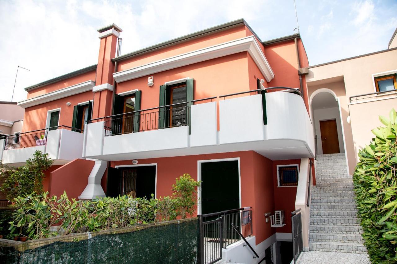 House Smeraldo By Holiday World ليدو دي يسولو المظهر الخارجي الصورة